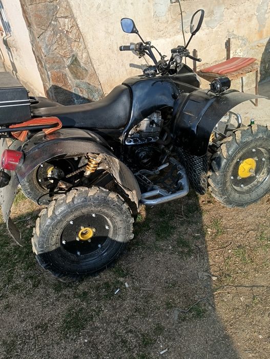 ATV de vânzare (foarte repede)