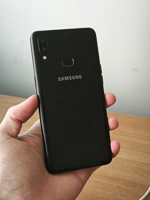 Samsung galaxy a10s      продам