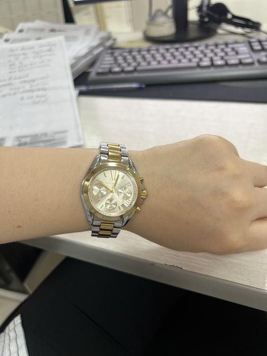 Часы от Michael Kors
