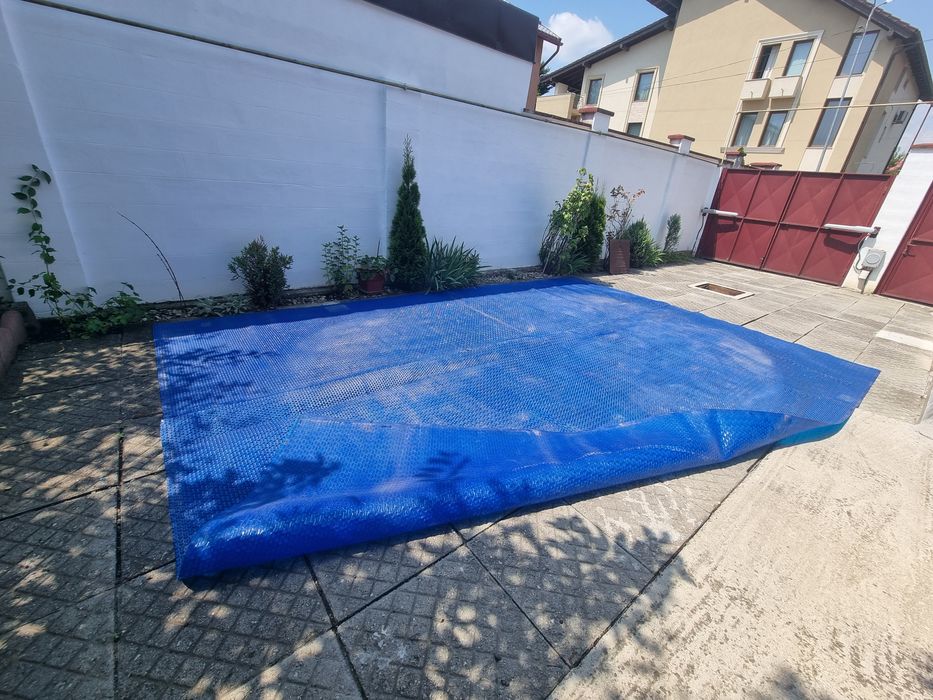 Prelată solară piscină cu bule, 5.5 x 4.5 m – Stare impecabilă