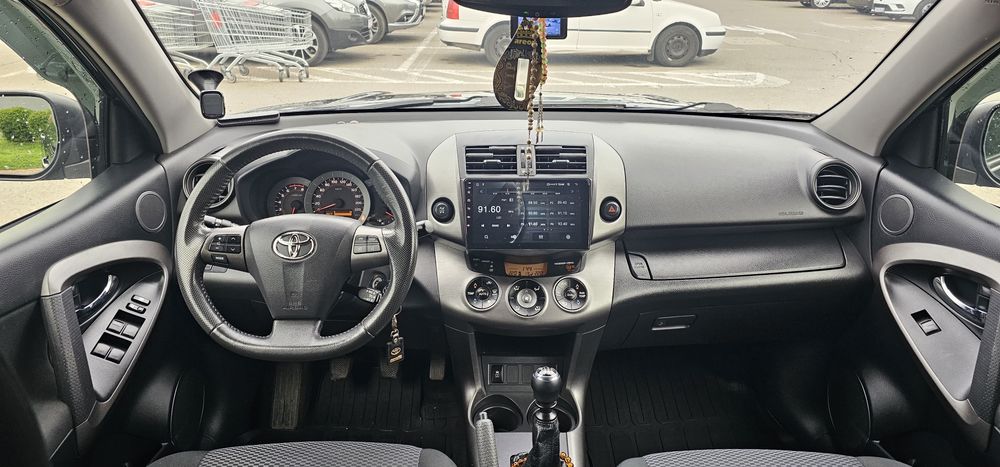 Toyota rav4 ... ..