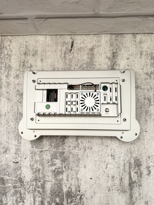 Магнитола для любое авто андроид 13 с рамкой WiFi
