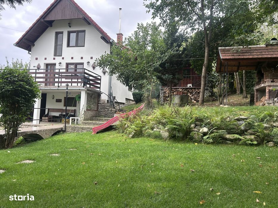 Casă de vânzare Tocile, Sadu