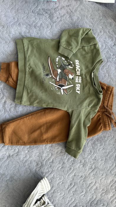 Кофта детская осень зим 1-3 лет