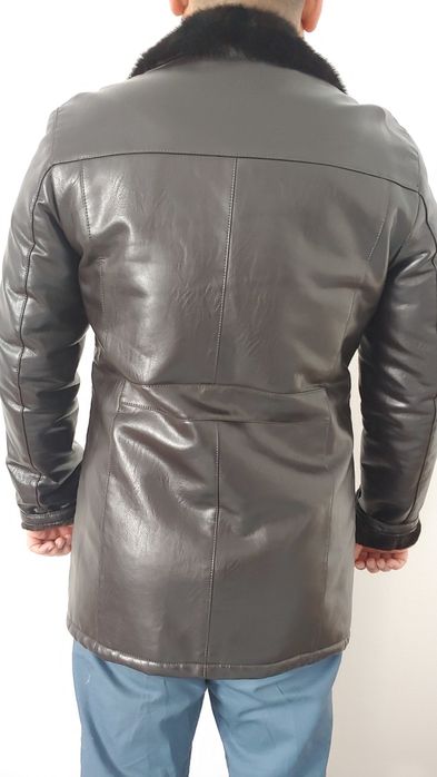 Продам НОВУЮ дубленку