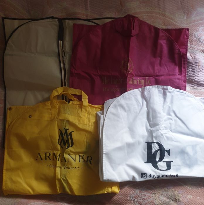 Чехол для одежды.