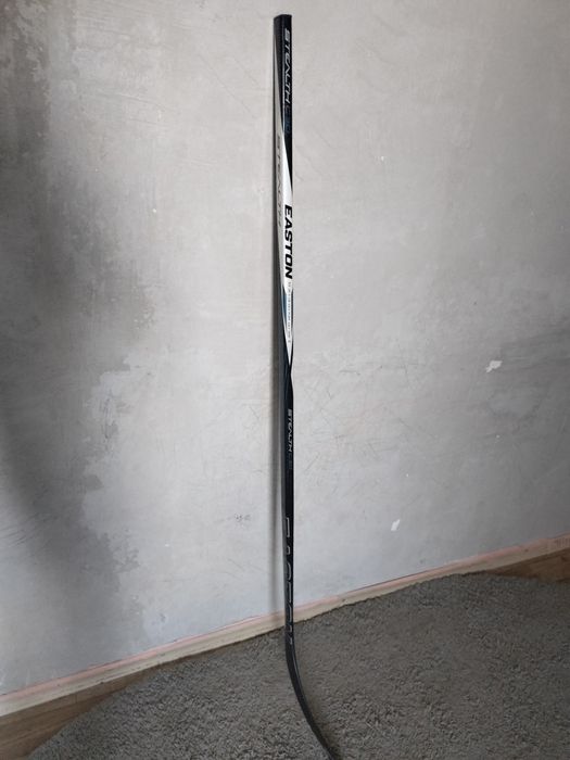 Хоккейный клюшка