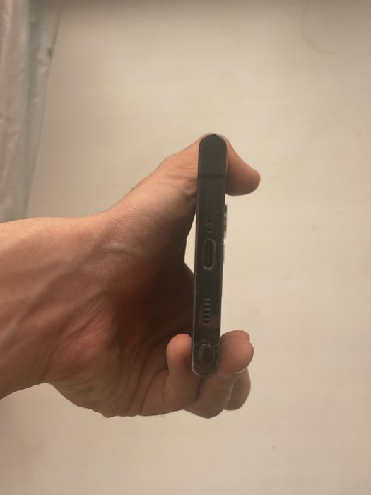 Samsung S22 Ultra продаю