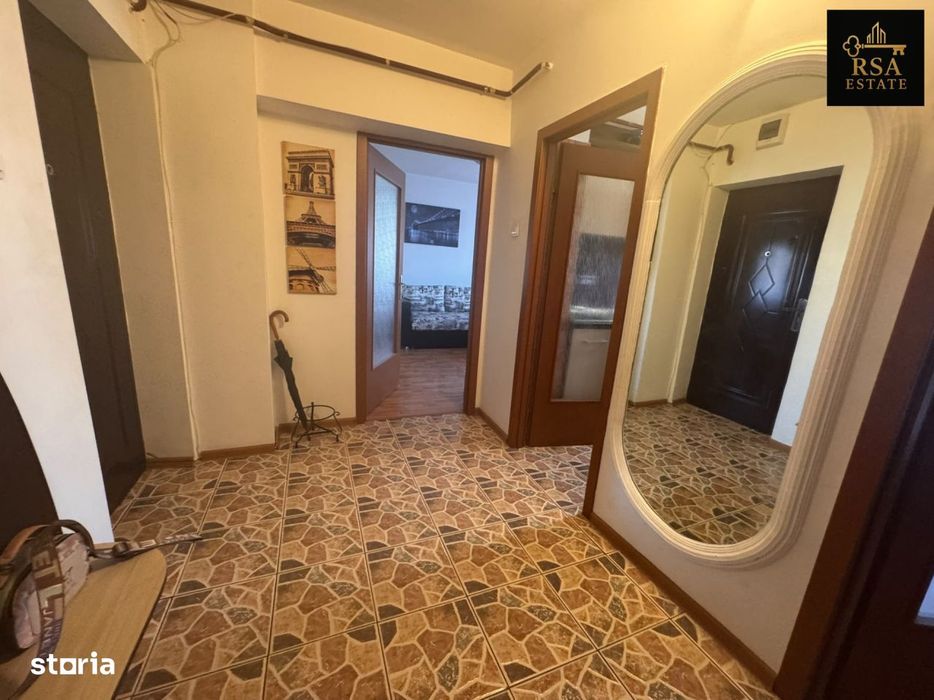 Apartament cu 2 camere de inchiriat etaj 3 zona Centrala Rm. Valcea