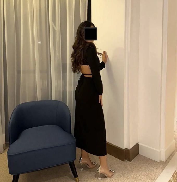 Платье от бренда The cloud