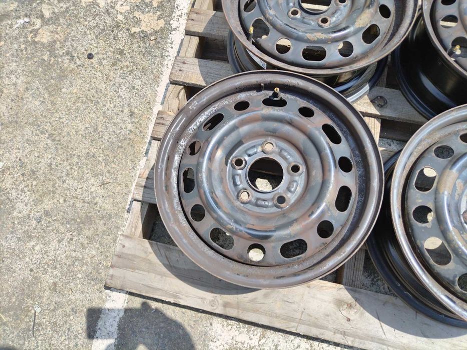 15 цола 5 х 114,3 мм Мазда - 6 инча / ЕТ 50