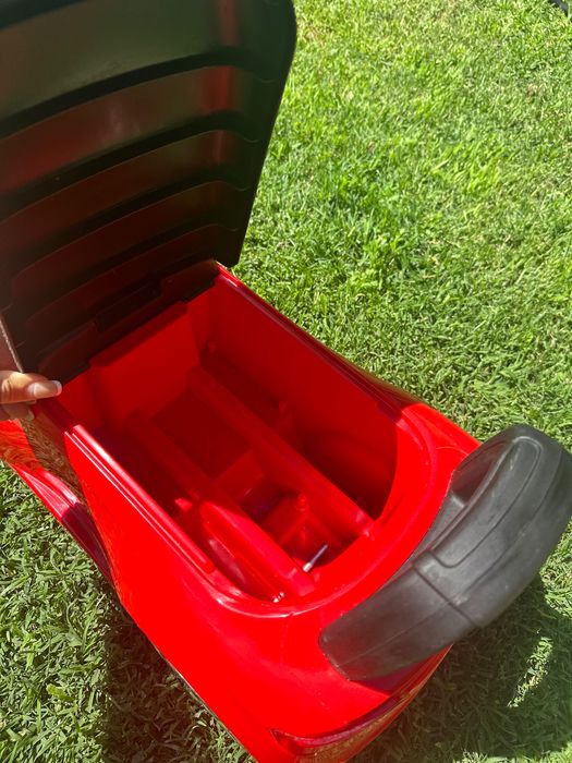 Кола за бутане Lorelli ride-on MERCEDES AMG C63 Coupe Червена