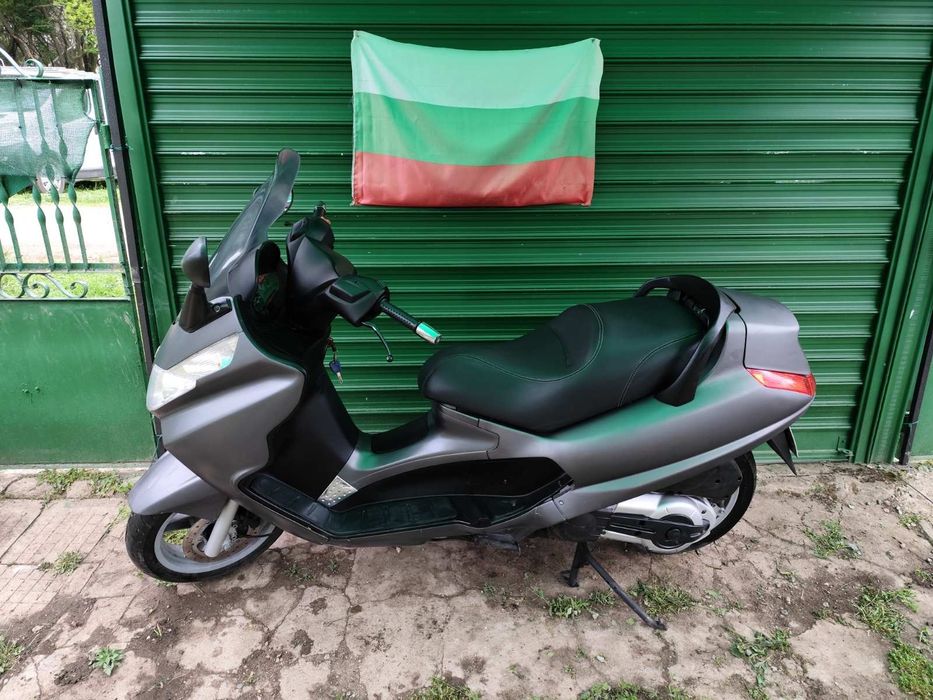 Пиаджо х 8 400 Piaggio X8 400
