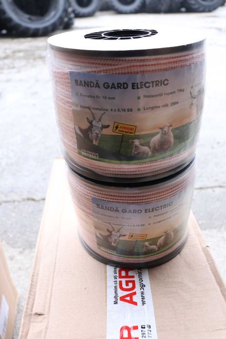 Rola fir rosu-alb 10mm insertie metalica 4x0.16mm 250m gard electric