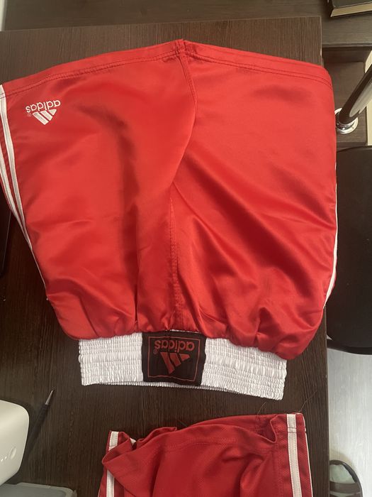 Продам подрастковую боксерскую форму