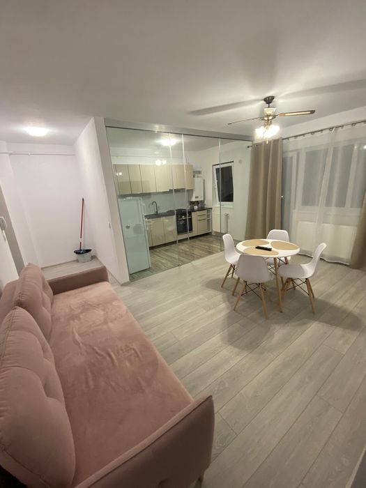 Inchiriez in regim hotelier apartament 3 camere