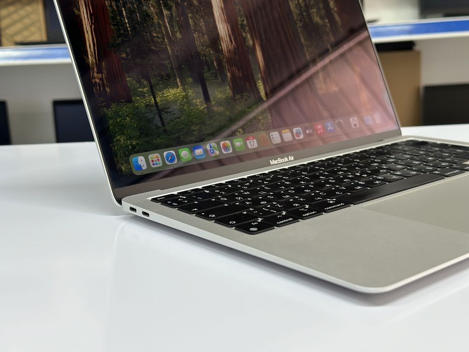 Macbook Air M1 2020