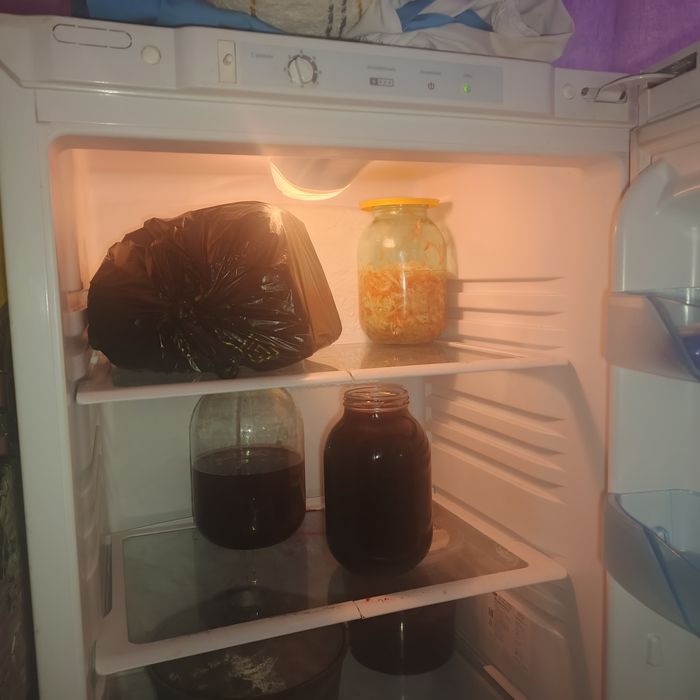 Продам холодильник бирюса