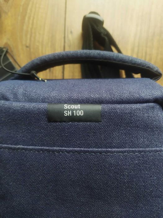 Чанта за фотоапарат Lowepro Scout SH 100