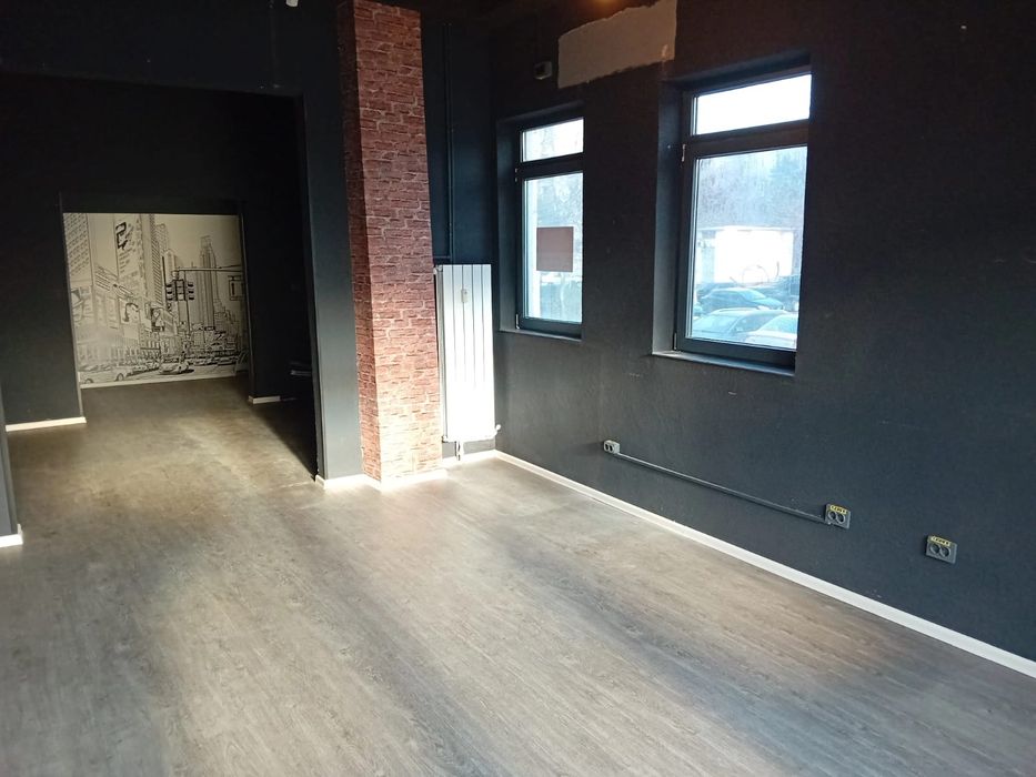 Spatiu comercial de închiriat