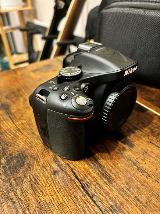 Nikon D5200 + Обектив + Аксесоари