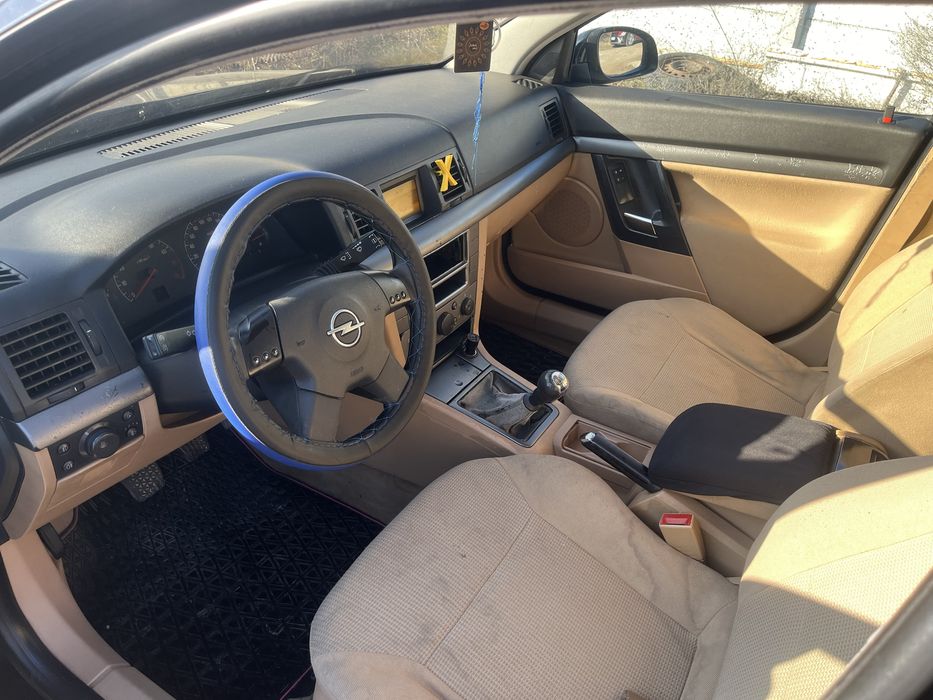 Dezmembrez Opel Vectra C 1.8 benzina z18xe 2002-2007