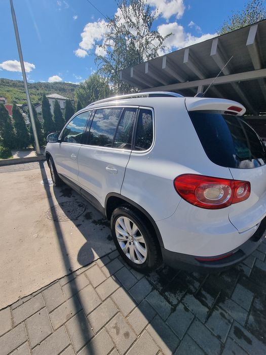 VOLKSWAGEN Tiguan 2011 — imagine 3
