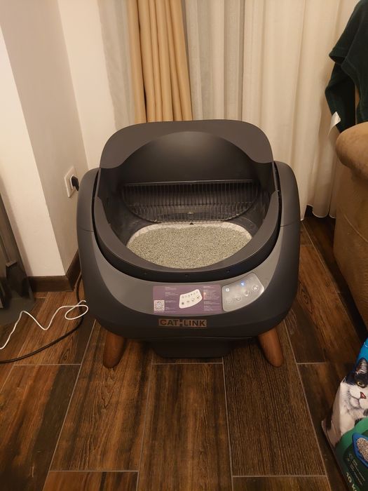 Vând urgent Litiera automata CATLINK pentru pisici
