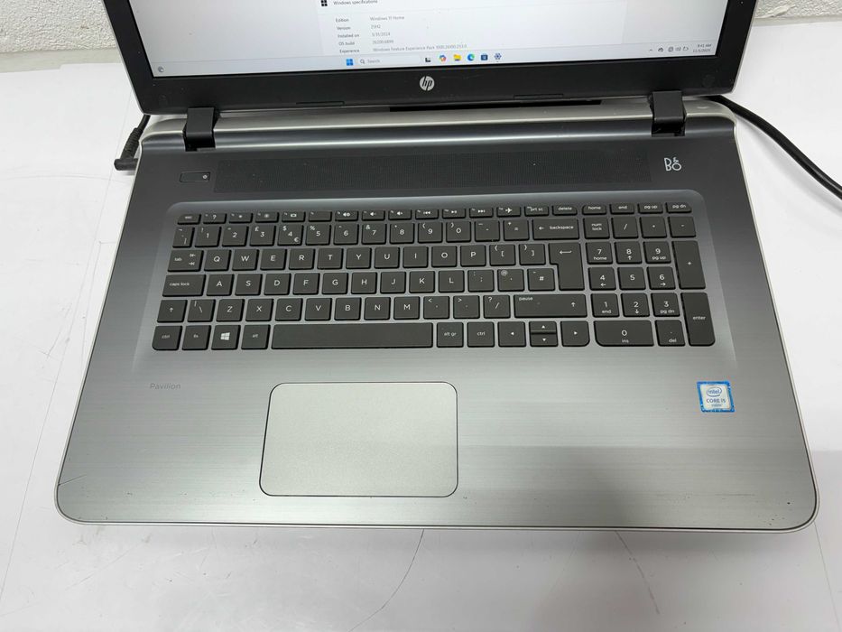 Лаптоп - HP Pavilion , Intel Core i5 6200U, RAM 4GB DDR3, SSD 64GB /L1