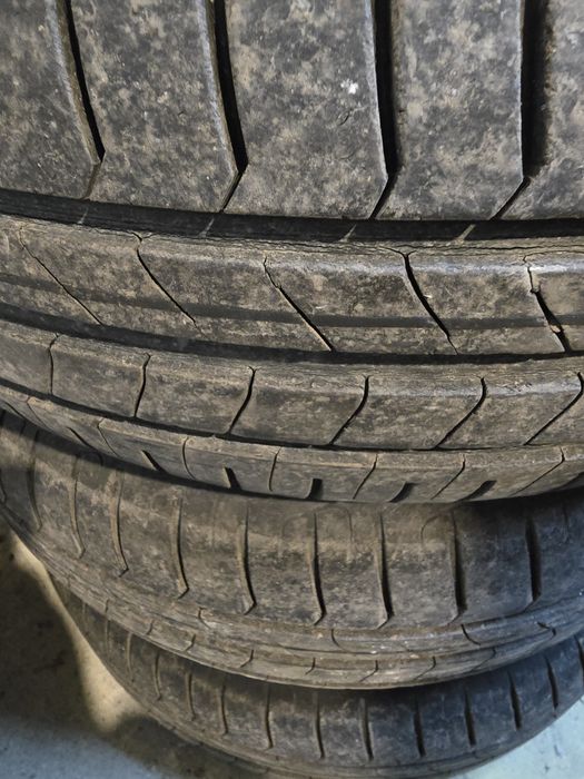 Летни гуми 195/65/15"