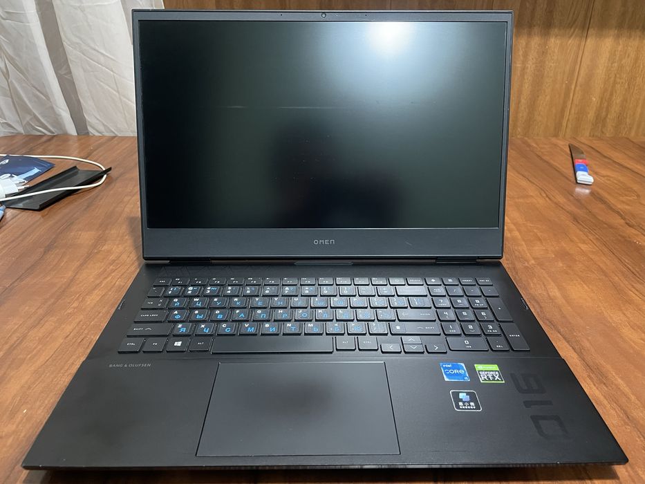 Игровой ноутбук HP Omen 16-b0002TX: CORE i5-11400H, NVIDIA RTX 3050 Ti
