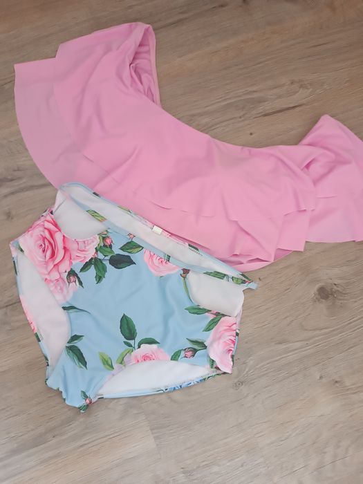 Бански от две части