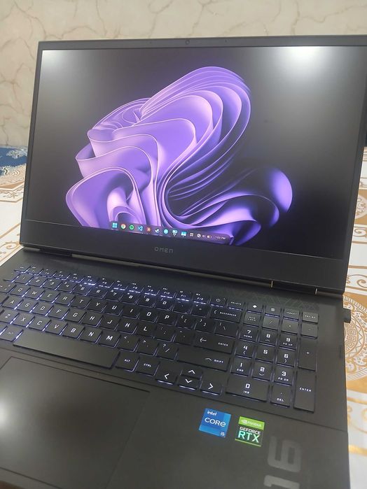HP OMEN 16 RTX 3050 Ti i5-11400H 16/512GB