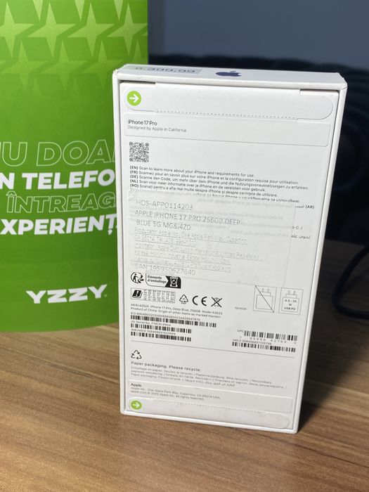 iPhone 17 Pro • 256 GB • Deep Blue