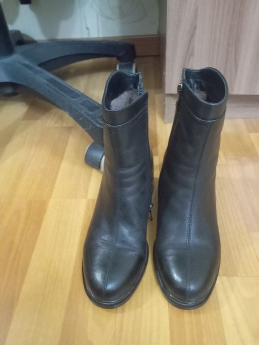 Обувь женская кожаная