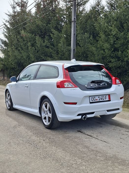 VOLVO C30 * R-DESIGN* 1.6 D* Tempomat * BI-XENON * Piele* Import 1 ZI*