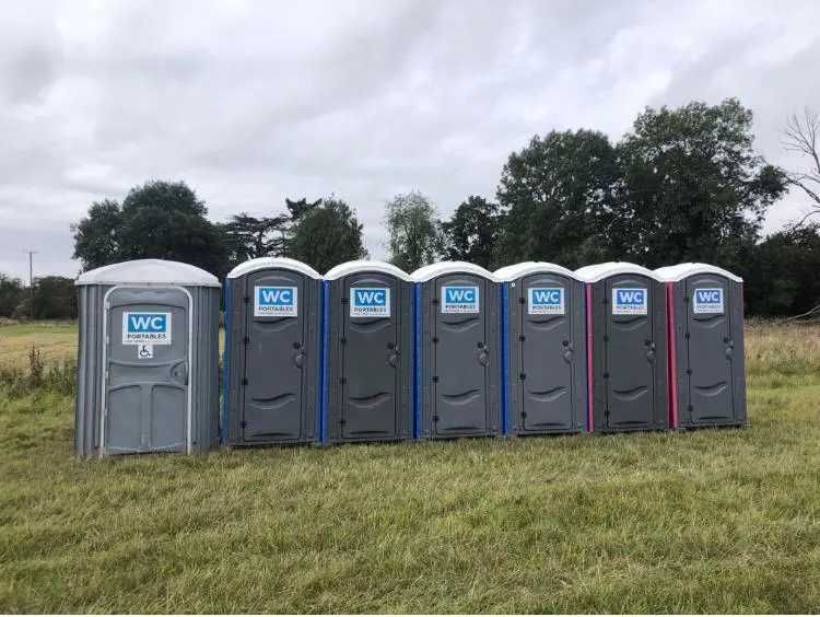 Închiriere Toalete Ecologice | Curățare Inclusă | Rapid & Igienic