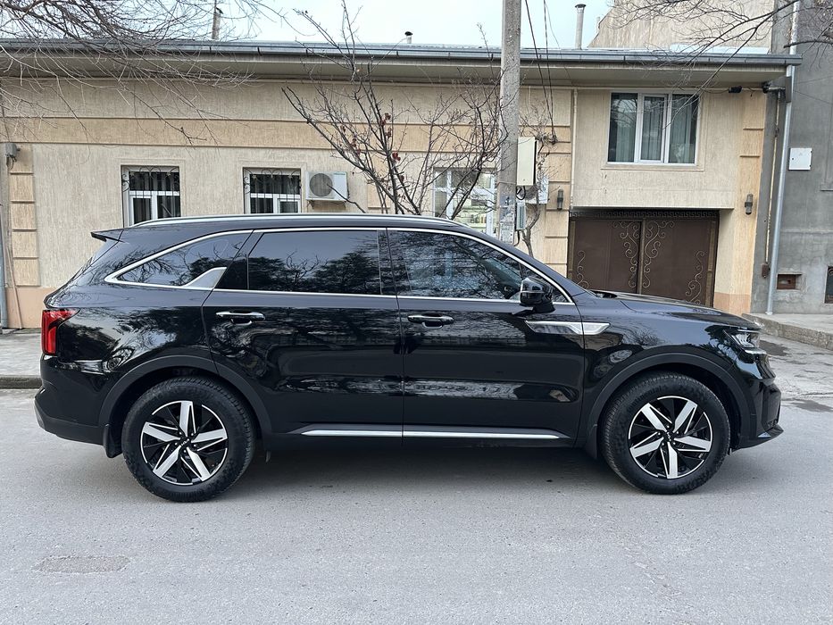 Kia sorento 2023 yil qora rang kraska toza