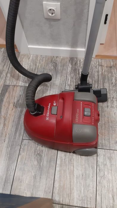 Пылесос бу работает хорошо