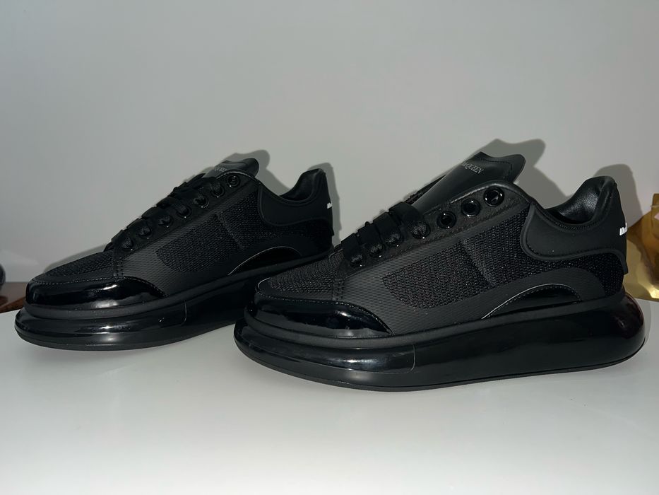 Alexander McQueen Triple Black