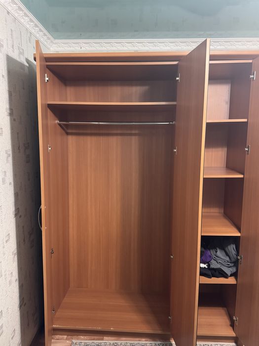 Продается   шкаф