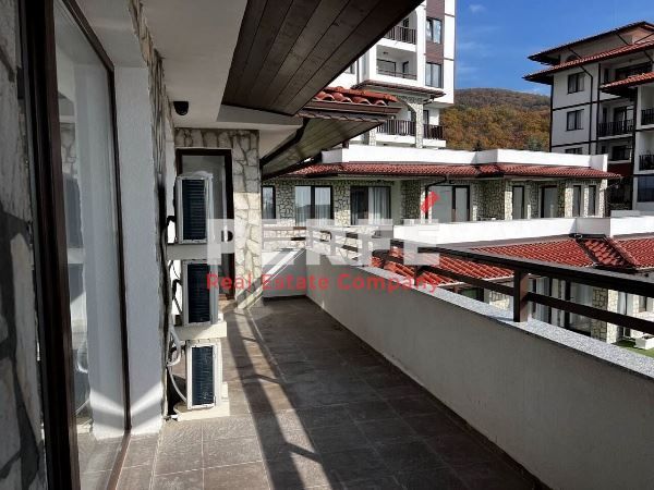 Продава се Тристаен апартамент в Свети Влас - 122 кв.м за 1861 €/кв.м - Снимка #8