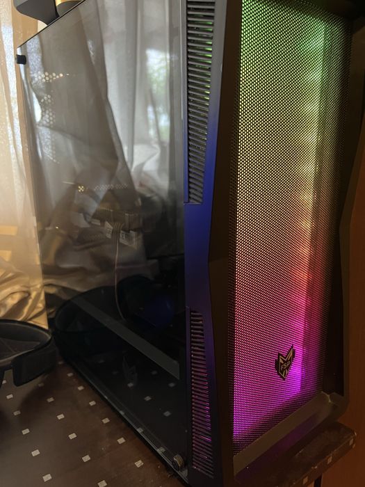 Компютър 16гб рам 2060 nvidia