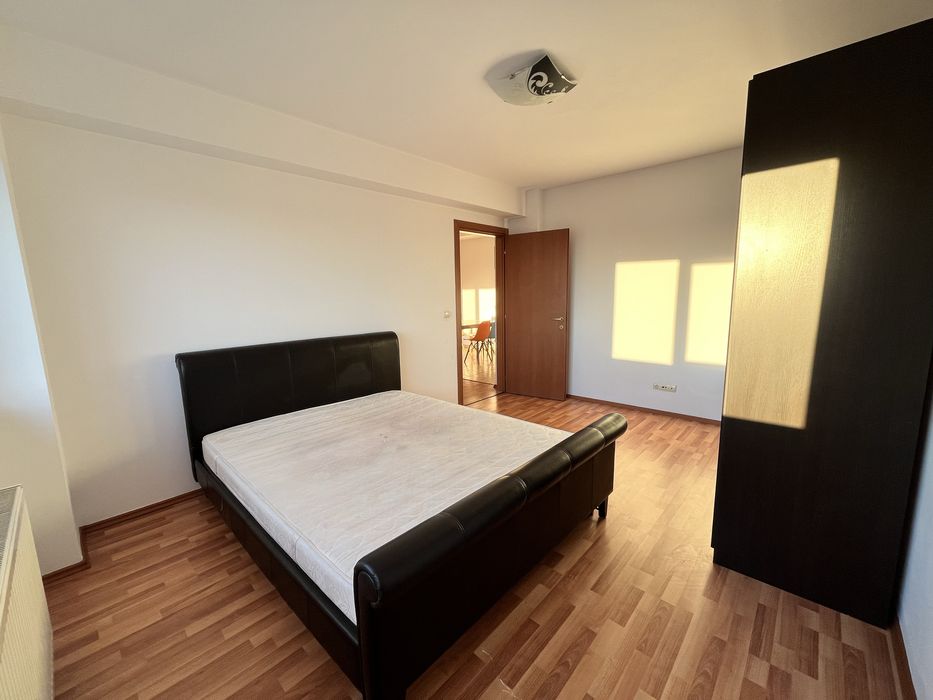 Inchiriez apartament 2 camere Confort City