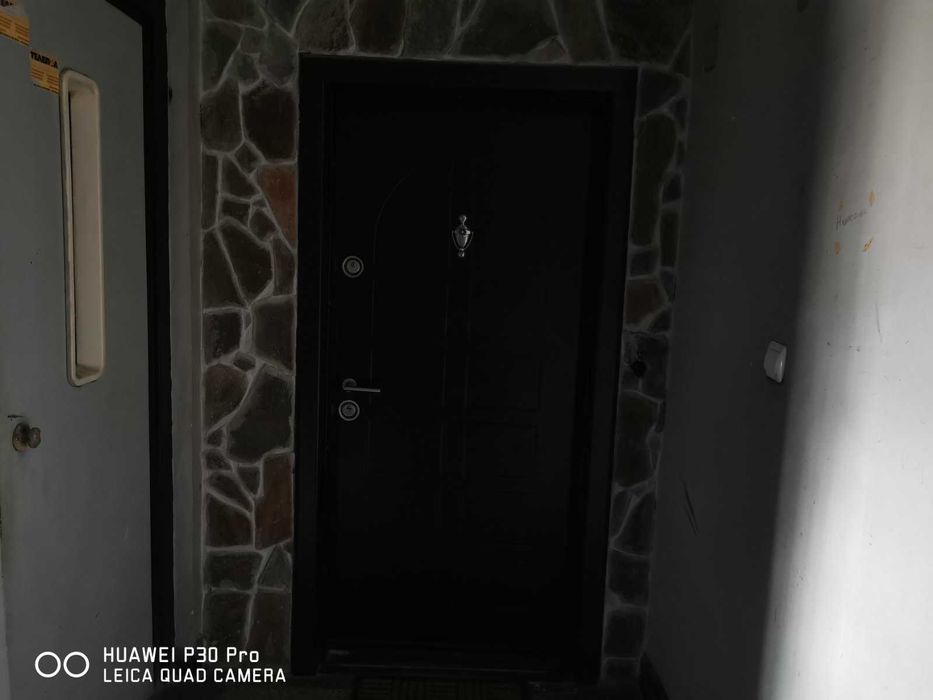 Продава се Тристаен апартамент в Шумен, Добруджански - 83 кв.м за 1352 €/кв.м - Снимка #12