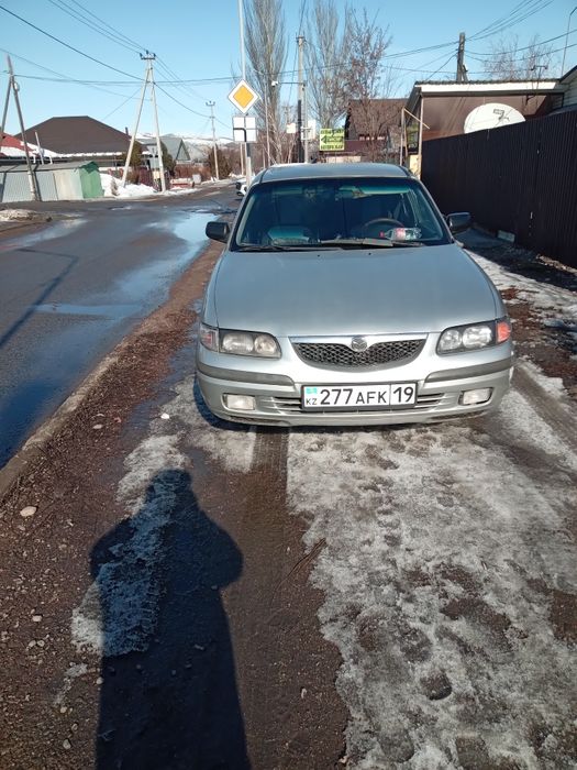 Продам машину мазда 626