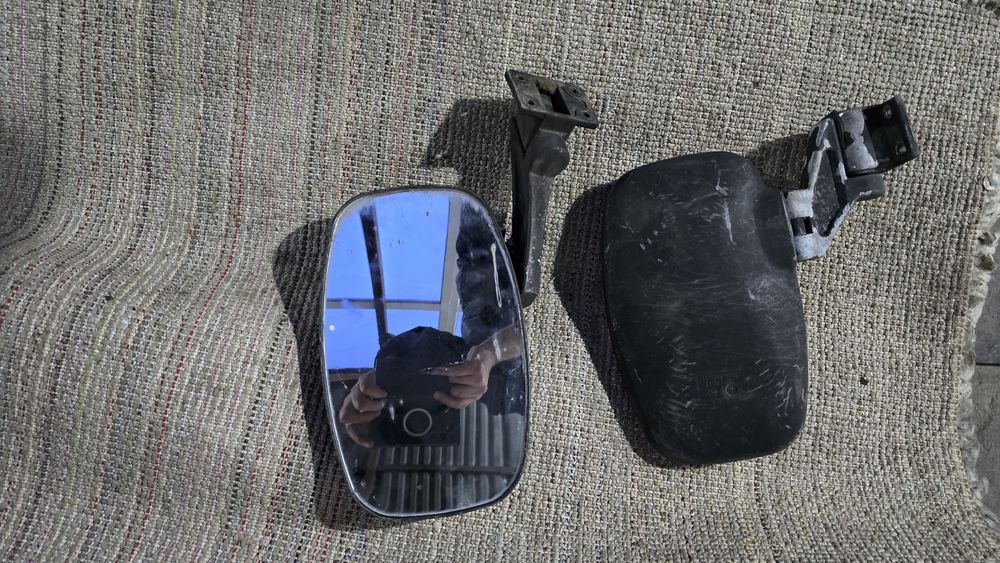 . Уаз.запчасти каропка