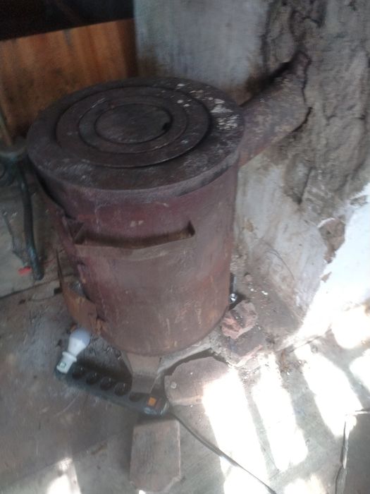 Котёл заводской.