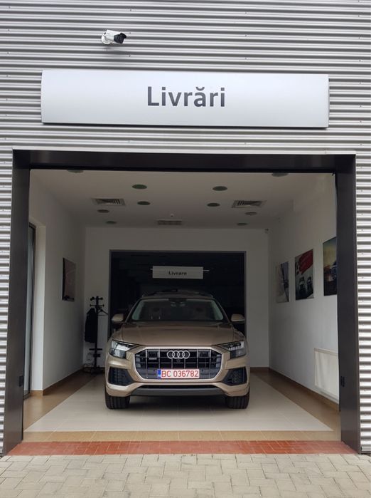 Vând Audi Q8 2019 primul proprietar de nouă!