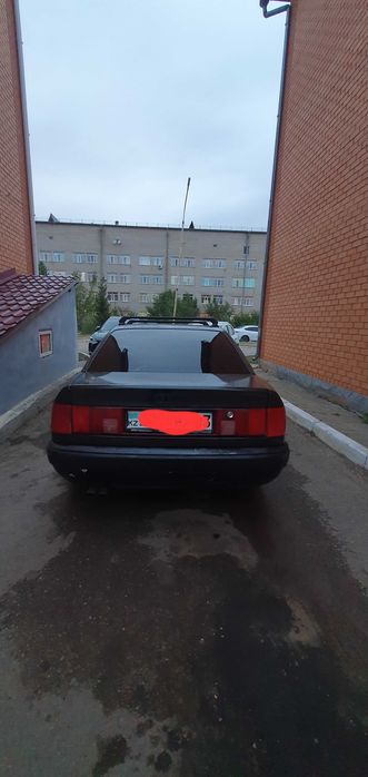 Продам Ауди с4, обьем 2.6, 1993г
